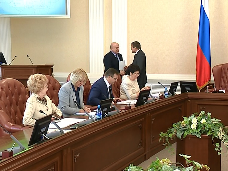 ЦИК завершил регистрацию депутатов Государственной думы седьмого созыва
