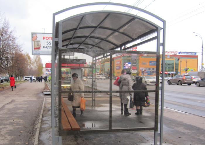 В Иванове на трех остановках общественного транспорта появились новые павильоны