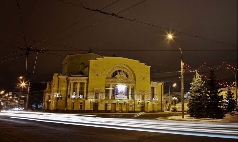 Спектакль Кинешемского драмтеатра был прерван в Ярославле из-за сообщения о заложенной бомбе
