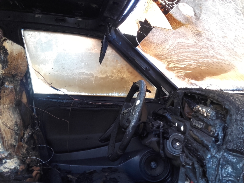 Еще один автомобиль сгорел в Ивановской области этой ночью (ФОТО)