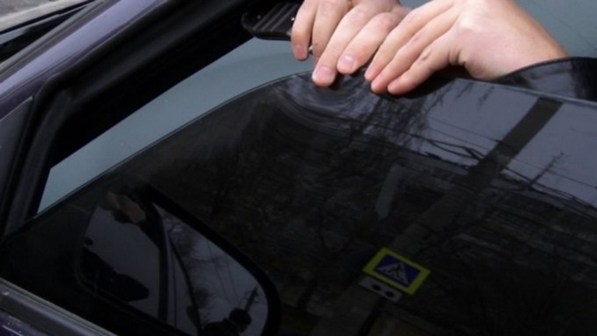 За тонировку автомобиля арестованы два жителя города Иваново