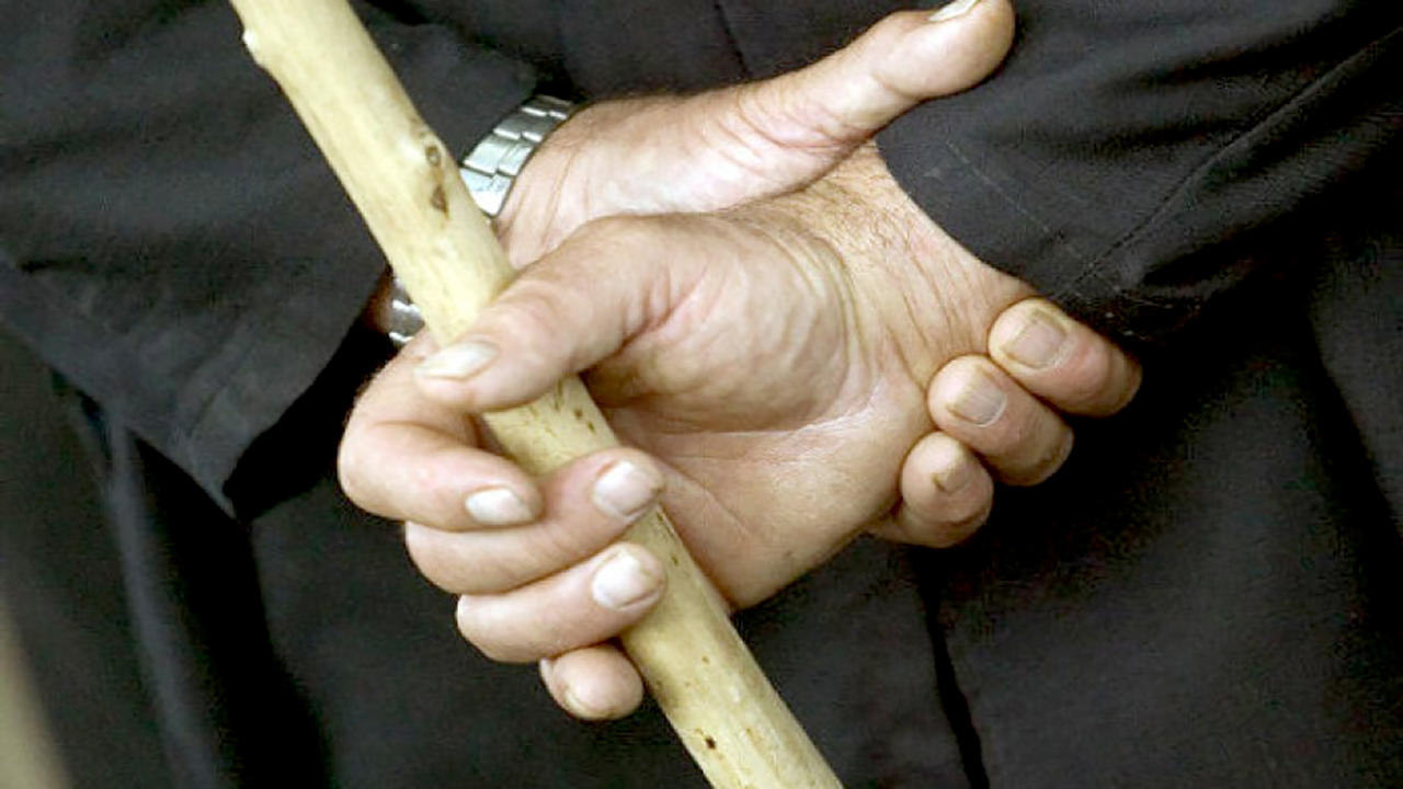 62-летний кинешемец избил жену палкой
