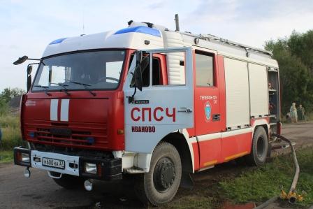 В Ивановском районе при возгорании садового домика пострадал мужчина