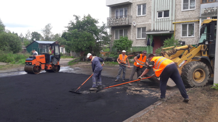 Более 22 млн рублей потратят на ремонт дворов в Иванове 