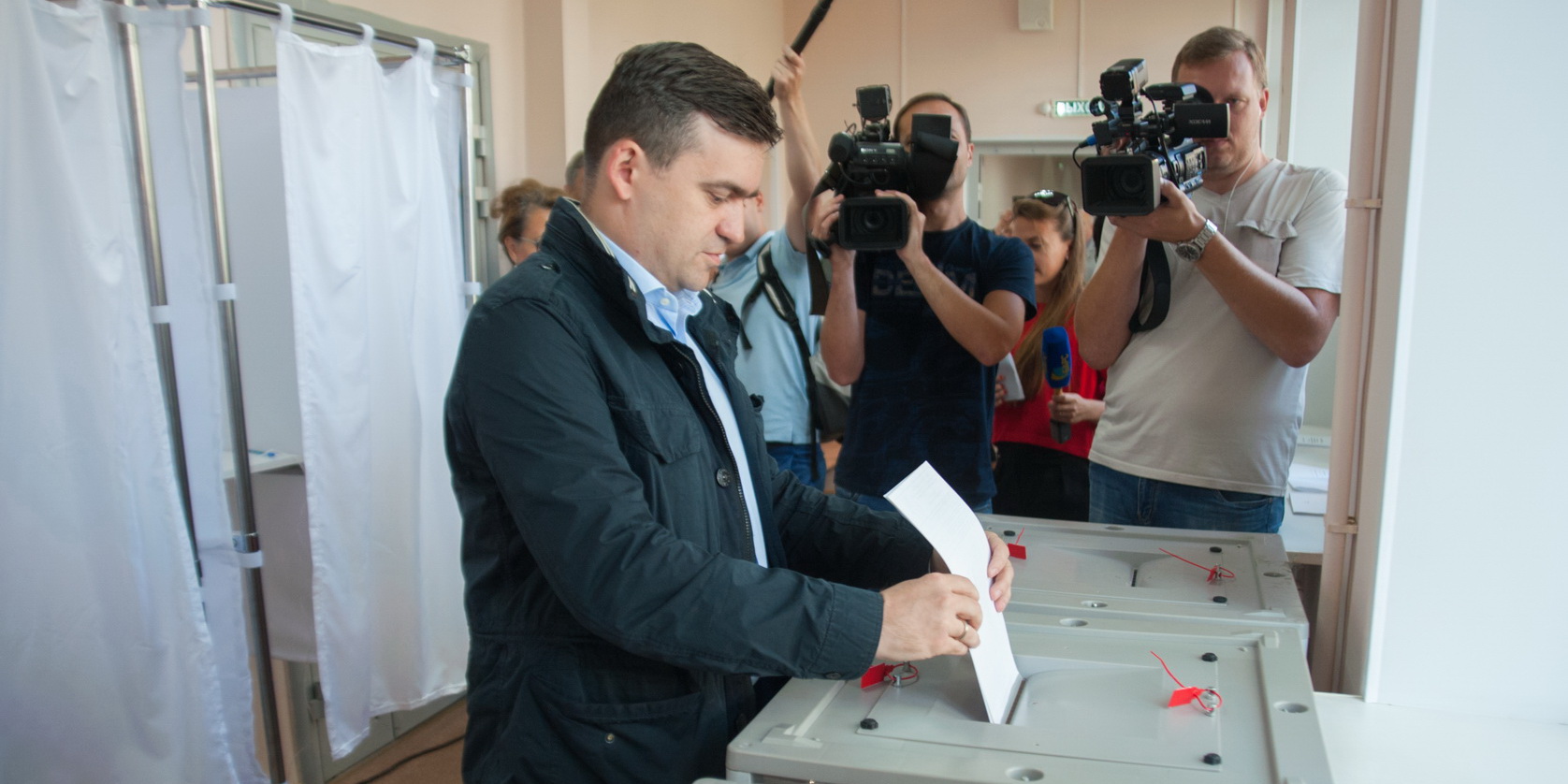 Врио губернатора Ивановской области Станислав Воскресенский принял участие в голосовании 